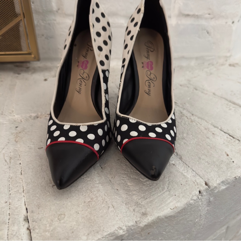 Penny Loves Kenny Polka Dot Pointed Toe Stiletto Heels Black White Red - Picture 2 of 8